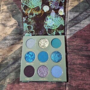 Klarity Kosmetics “Evil Mermaid” 🧜‍♀️ Indie Pressed Pigment Palette